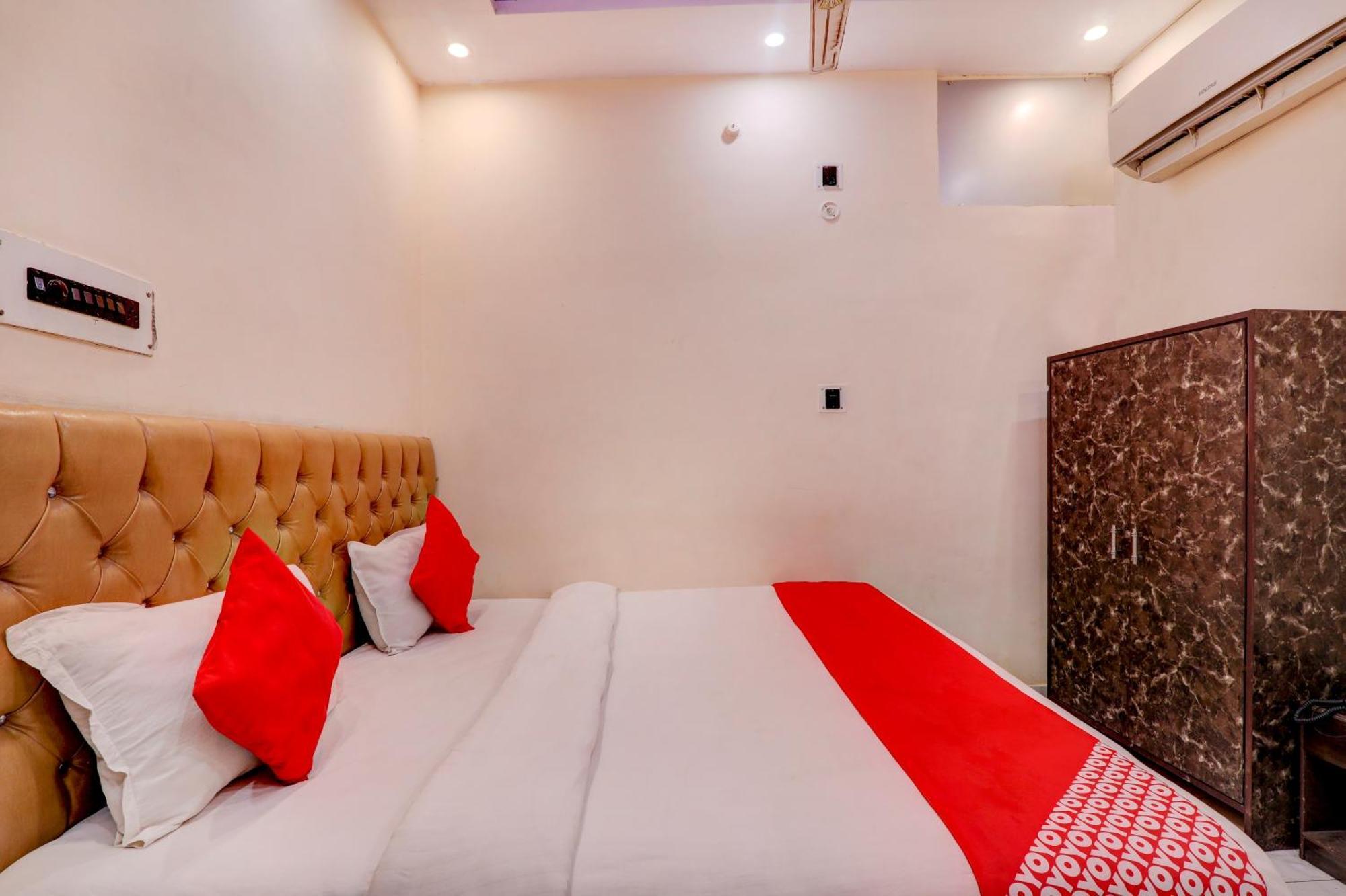 Hotel O Moon Palace Near Sahara Ganj Mall Lucknow Exterior foto